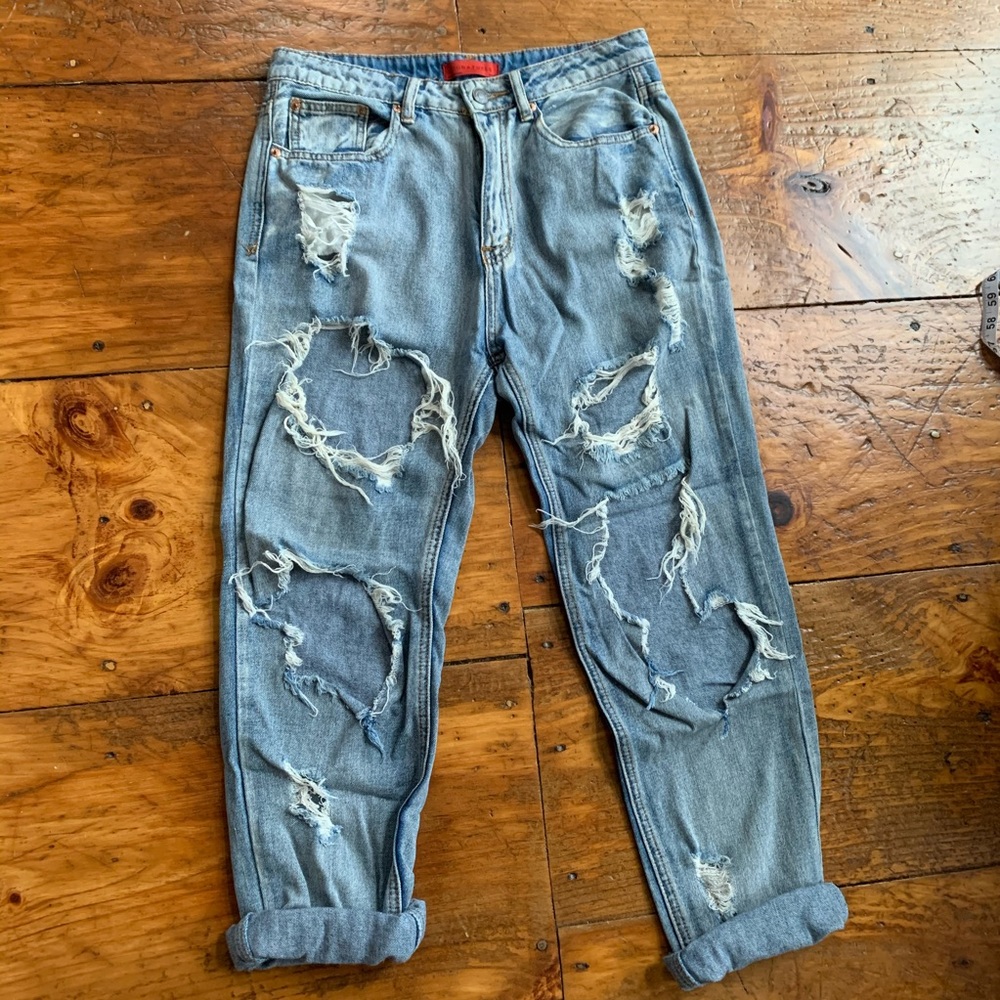 Ripped boyfriend jeans